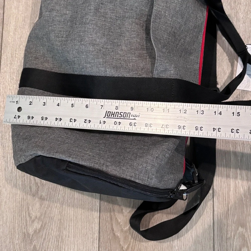 Jones Duffel Bag Grey Golf Gym Travel Weekender Active New